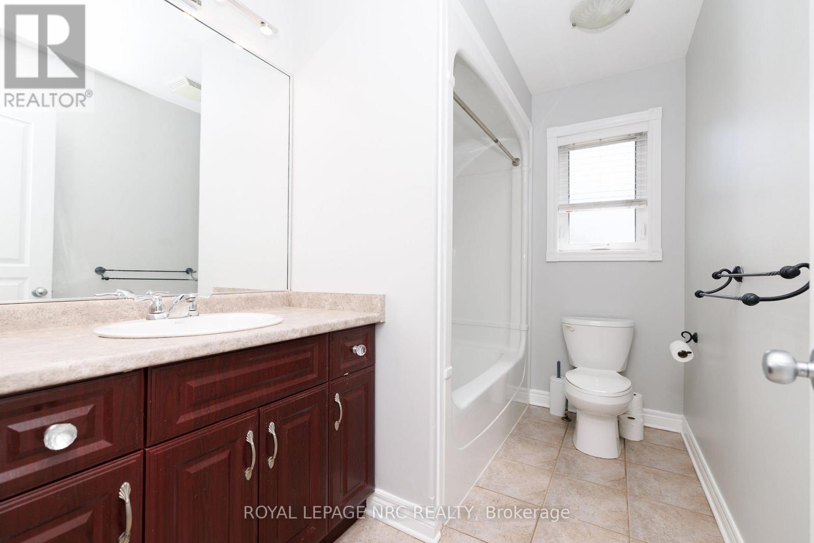 8532 Heikoop Crescent Property Photo 30
