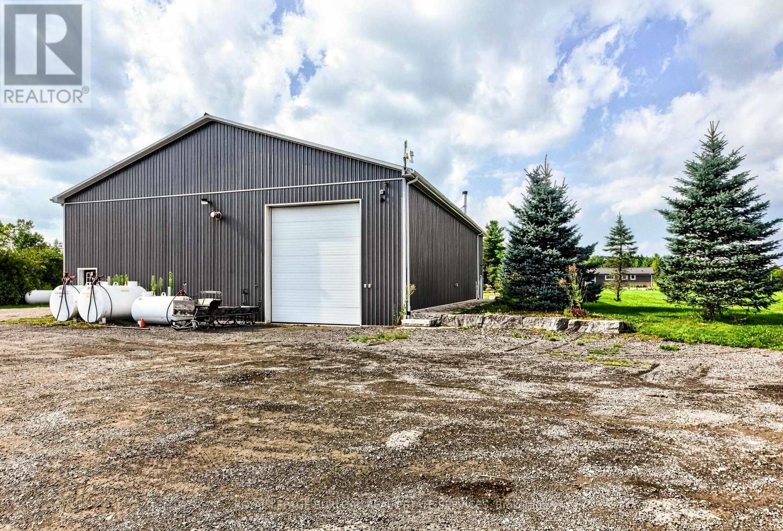 Shop - 1506 6th Concession Road W Property Photo 10