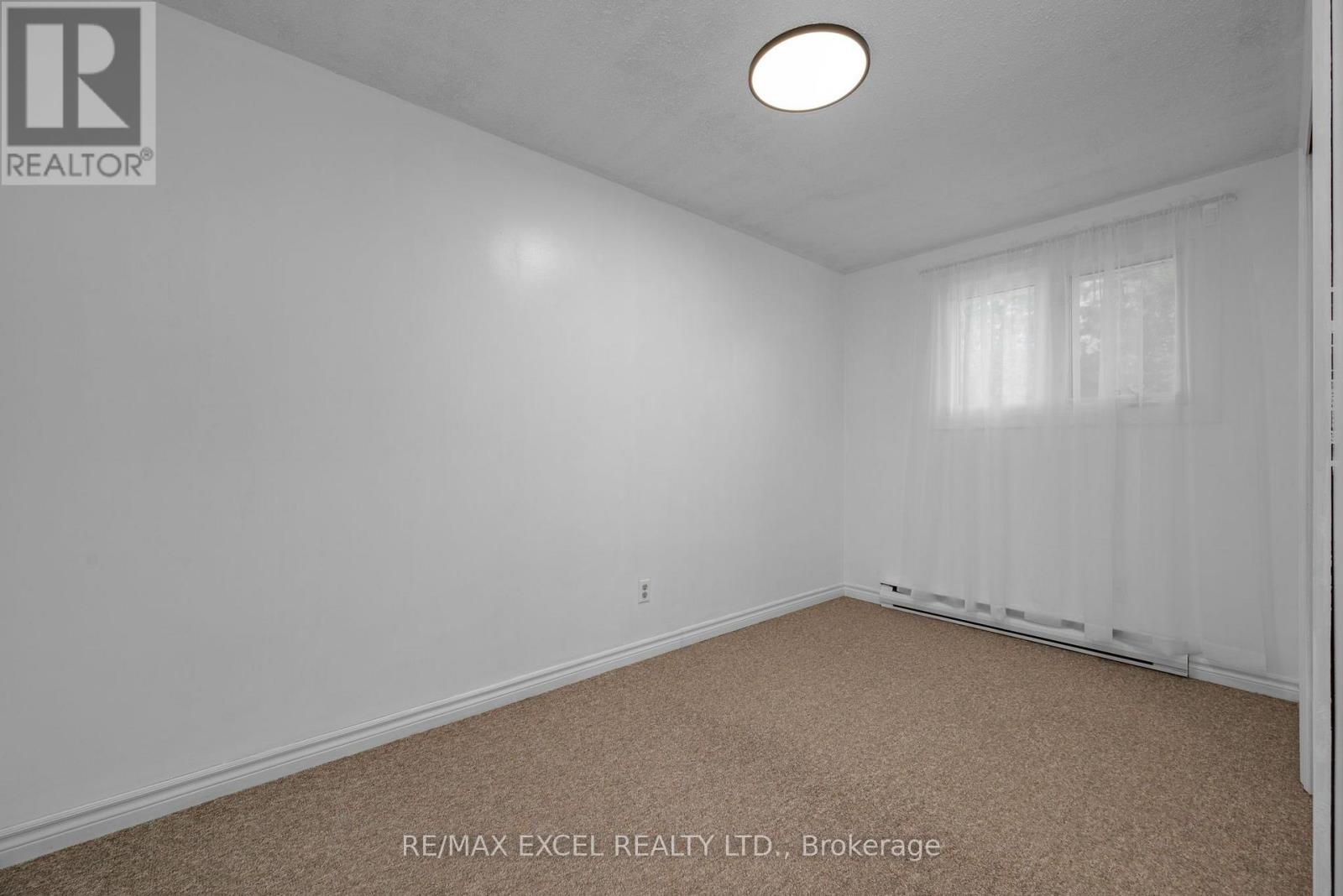 46 Queen Street Property Photo 28