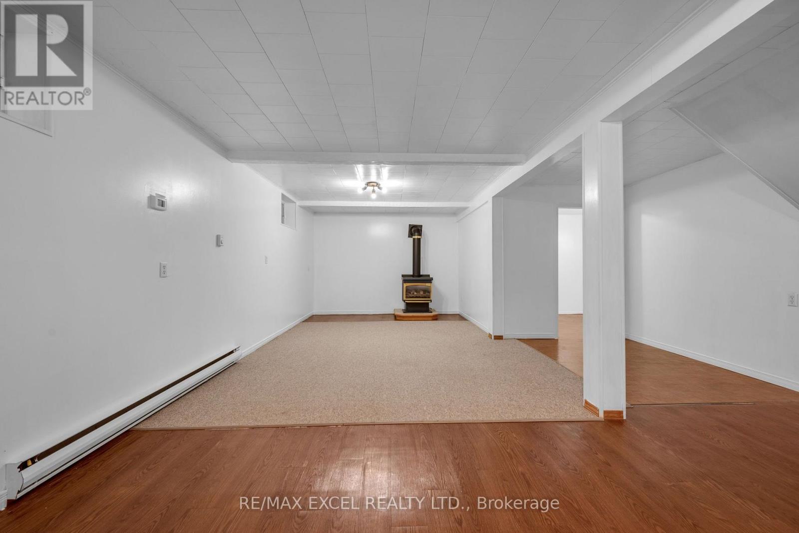 46 Queen Street Property Photo 32