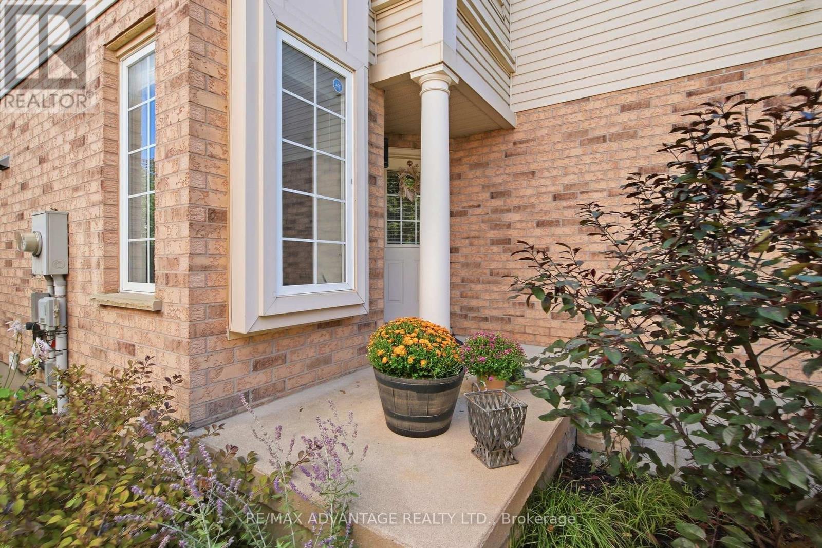 744 Blacksmith Street Property Photo 4