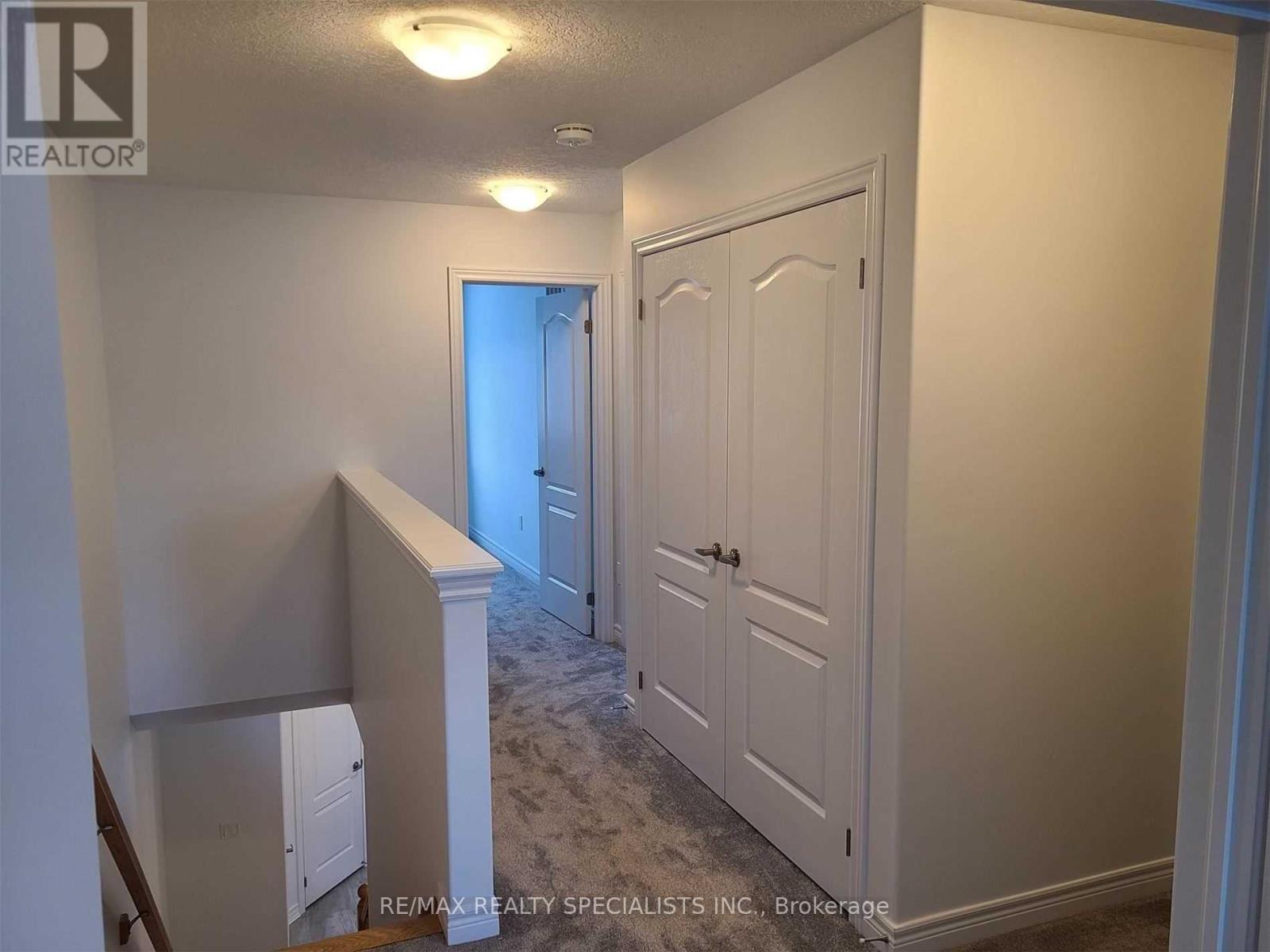 137 Stonebrook Way Property Photo 8