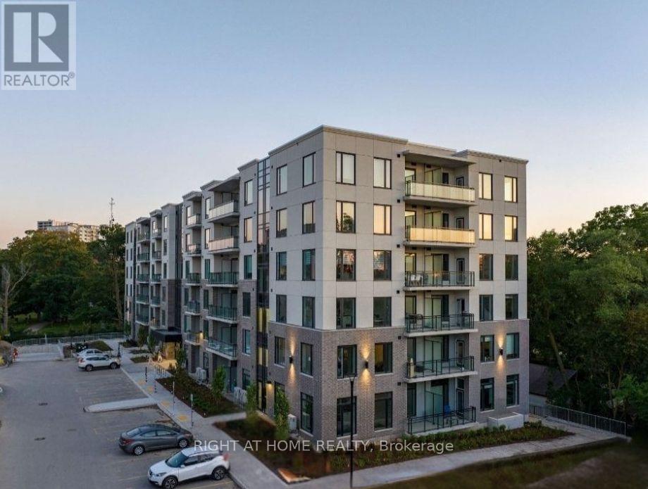 107 - 103 Rogers Street Property Photo 1
