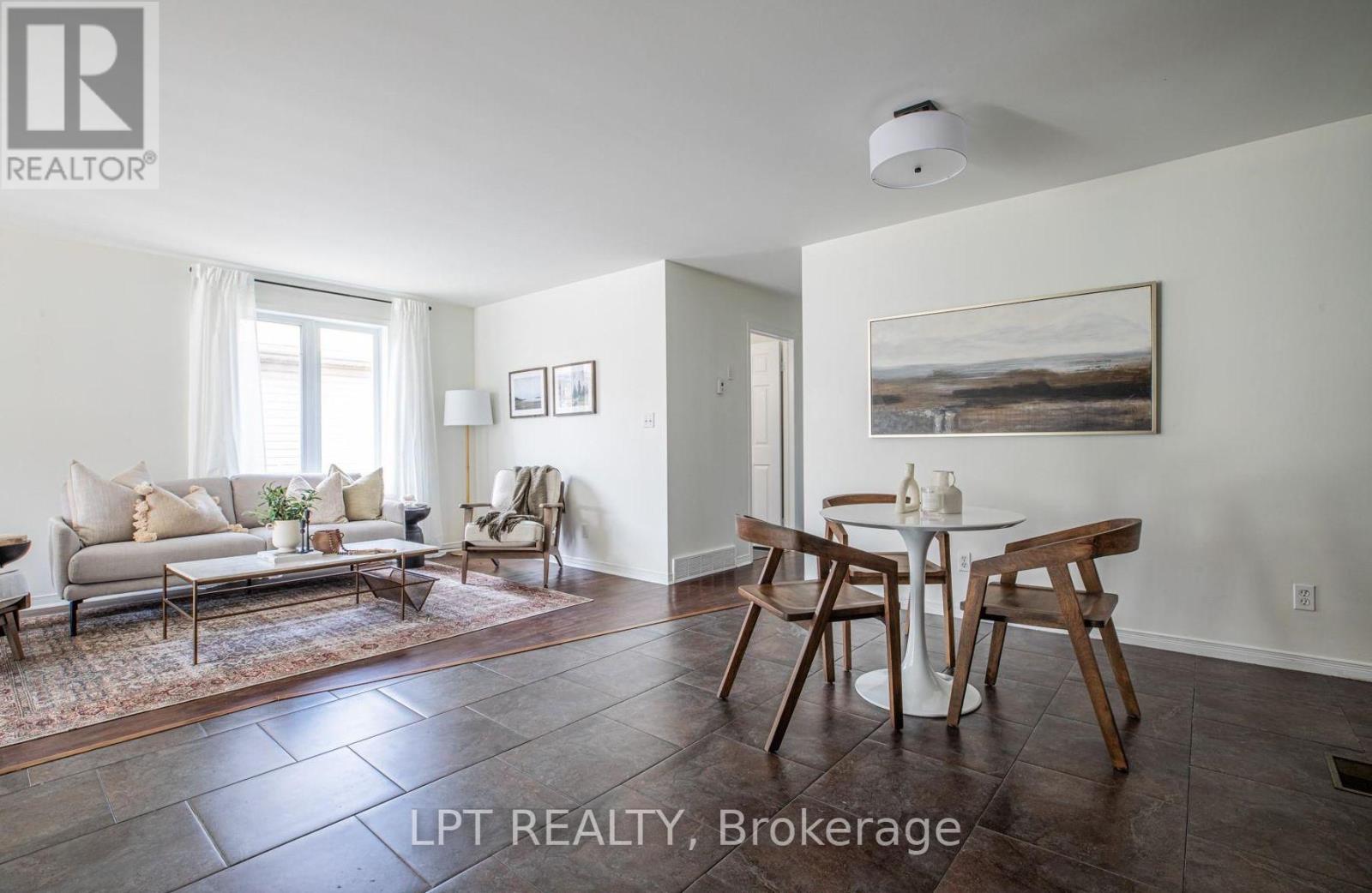 11866 Brouillette Court Property Photo 12