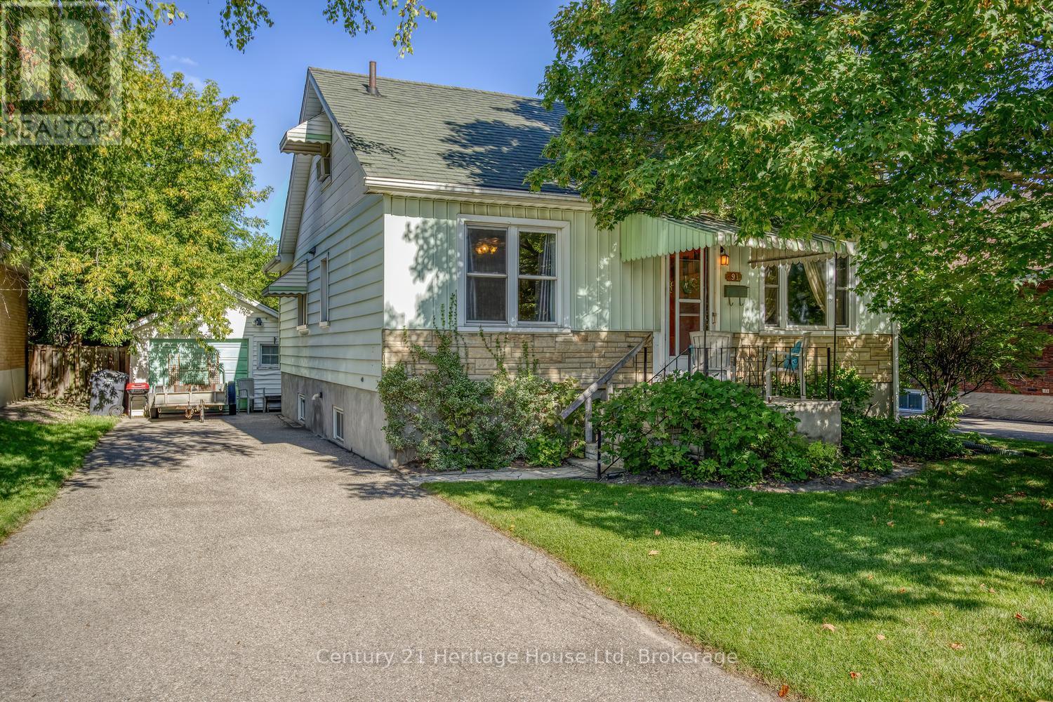 91 Merion Street Property Photo 1