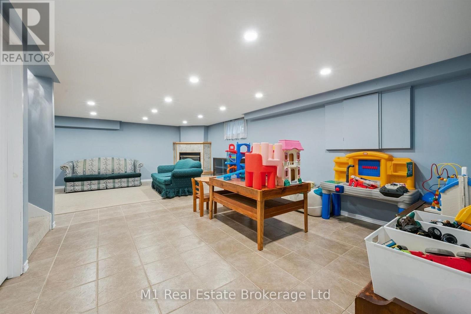 205 Albert Street Property Photo 19