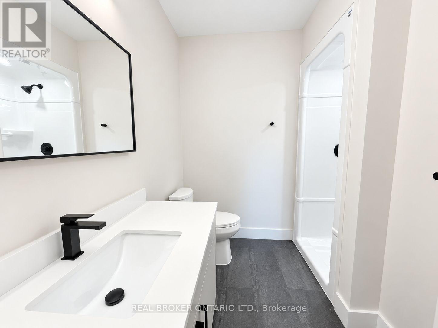 504 - 8 Hutt Lane Property Photo 11