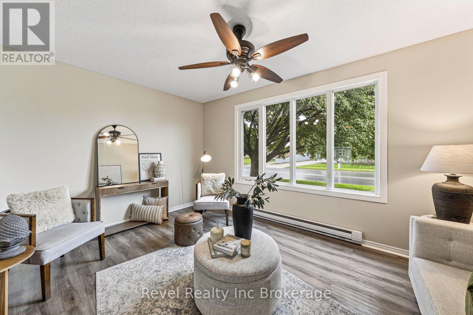 995 Cree Avenue Property Photo 15