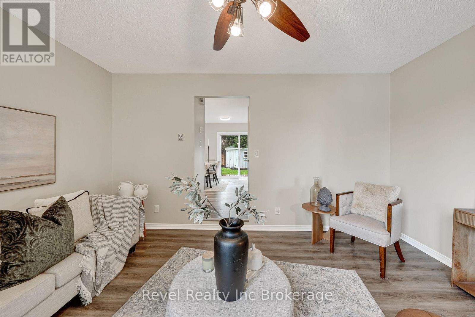 995 Cree Avenue Property Photo 17