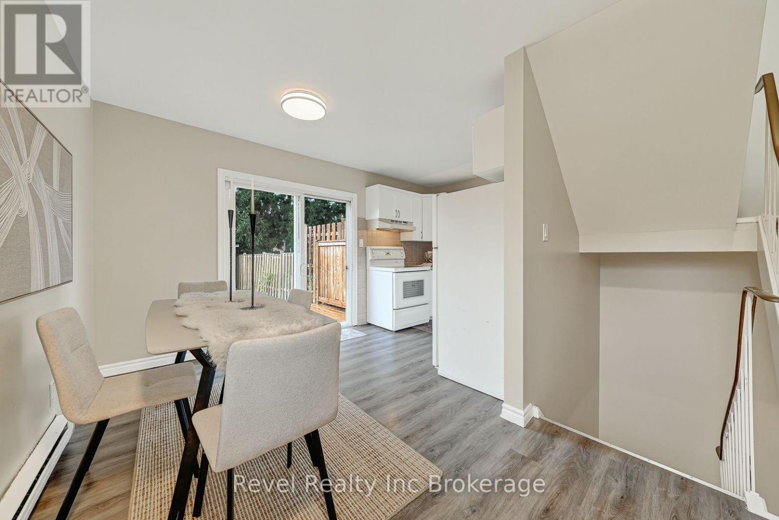 995 Cree Avenue Property Photo 18