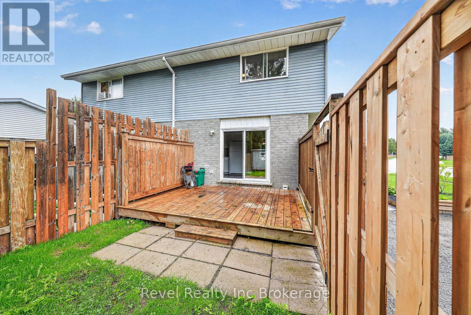 995 Cree Avenue Property Photo 37