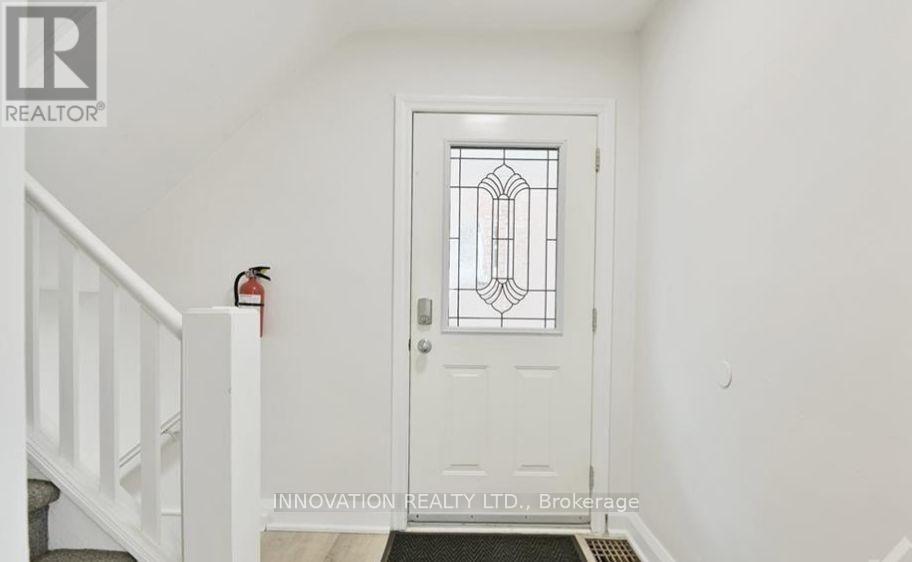 391 Greenwood Avenue Property Photo 3