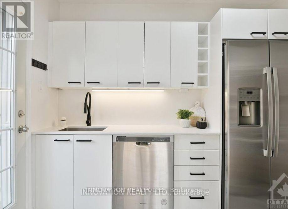 391 Greenwood Avenue Property Photo 12