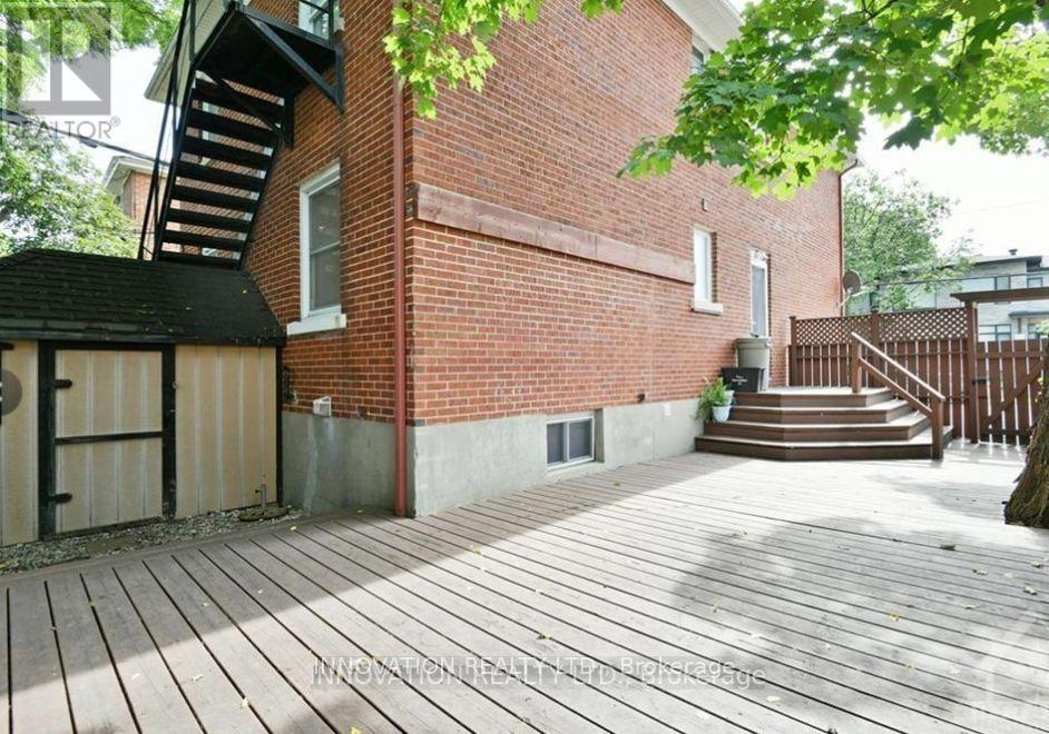 391 Greenwood Avenue Property Photo 17