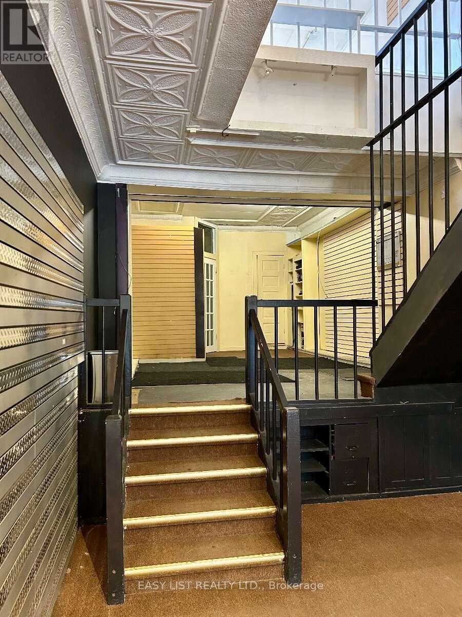 54 James Street Property Photo 2