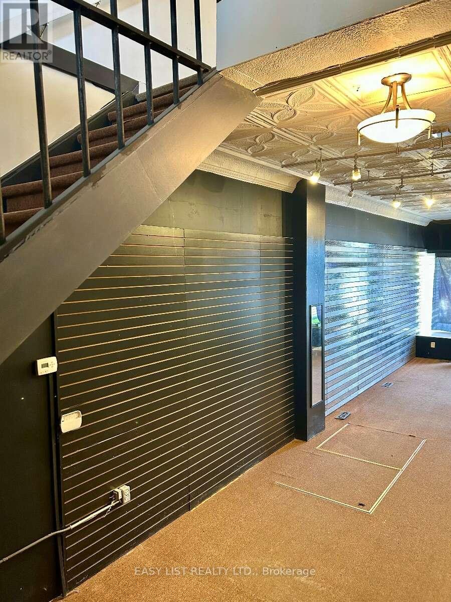 54 James Street Property Photo 6