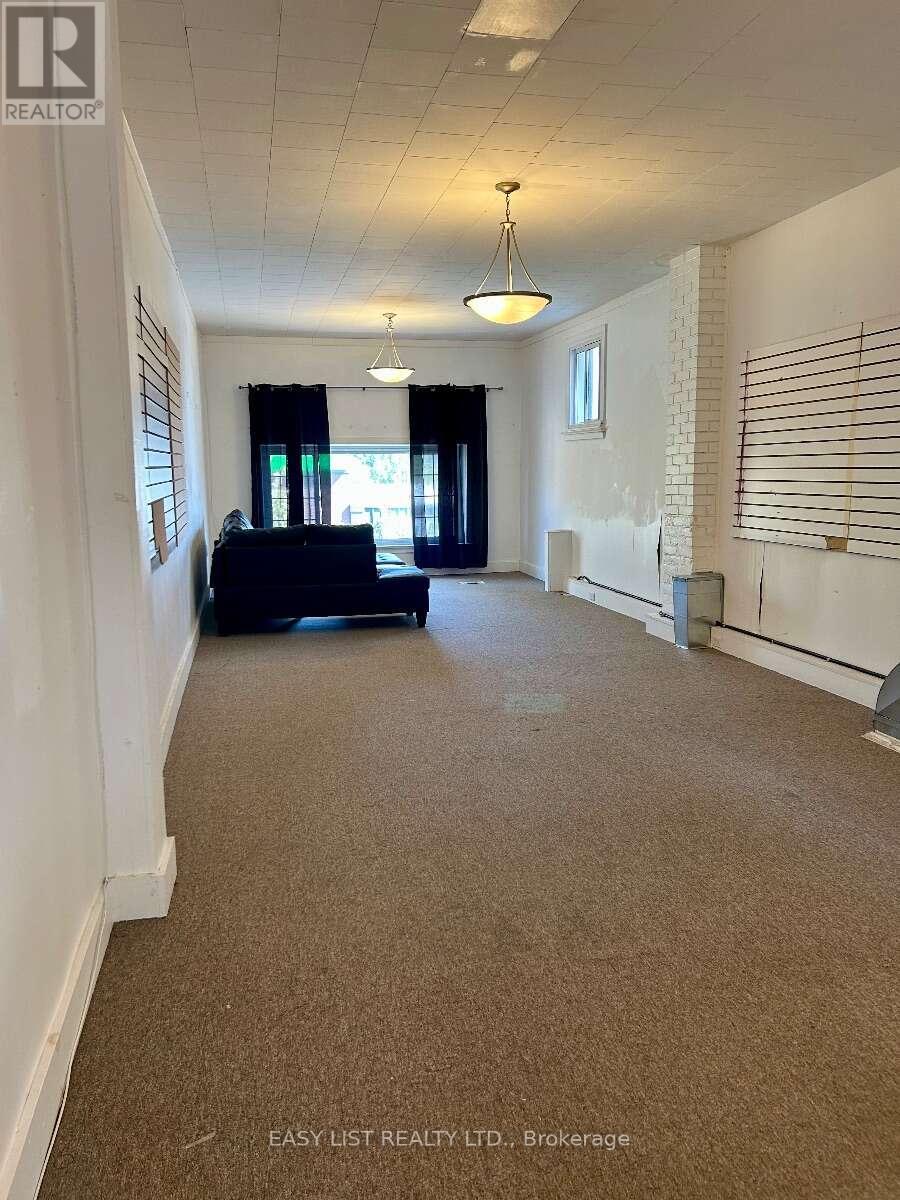 54 James Street Property Photo 12