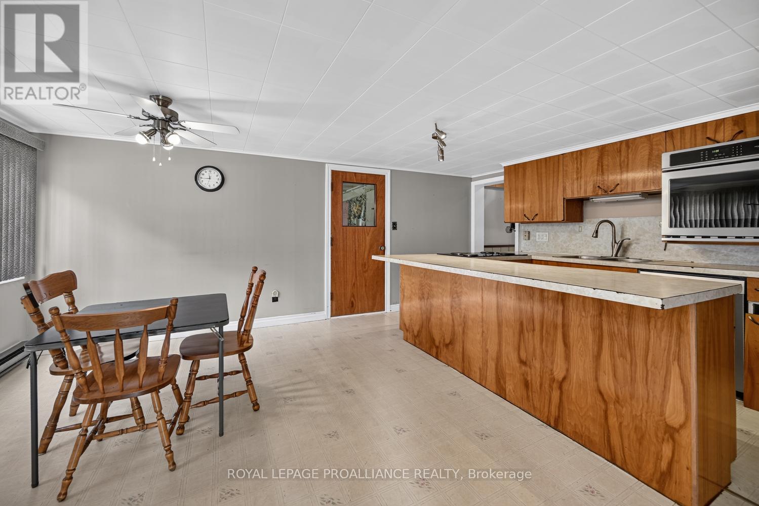 2696 Mcintosh Road Property Photo 16