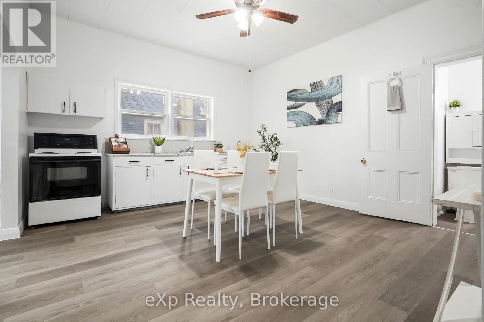 67 Railway Street Property Photo 18
