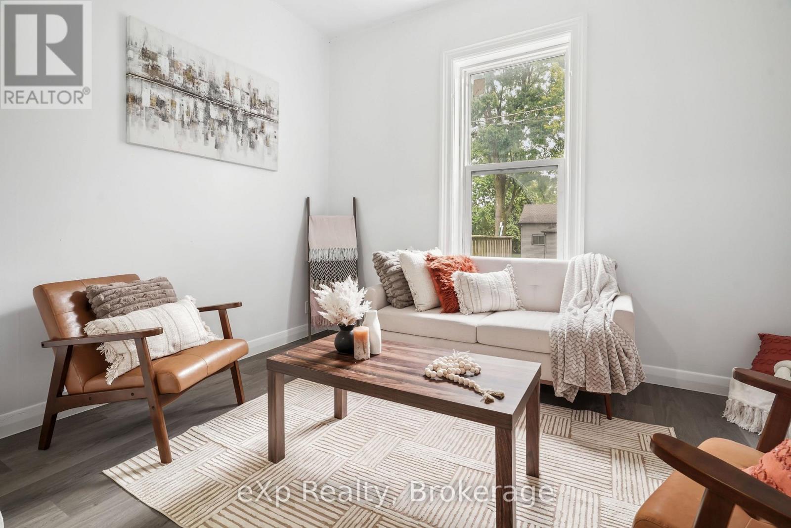67 Railway Street Property Photo 23