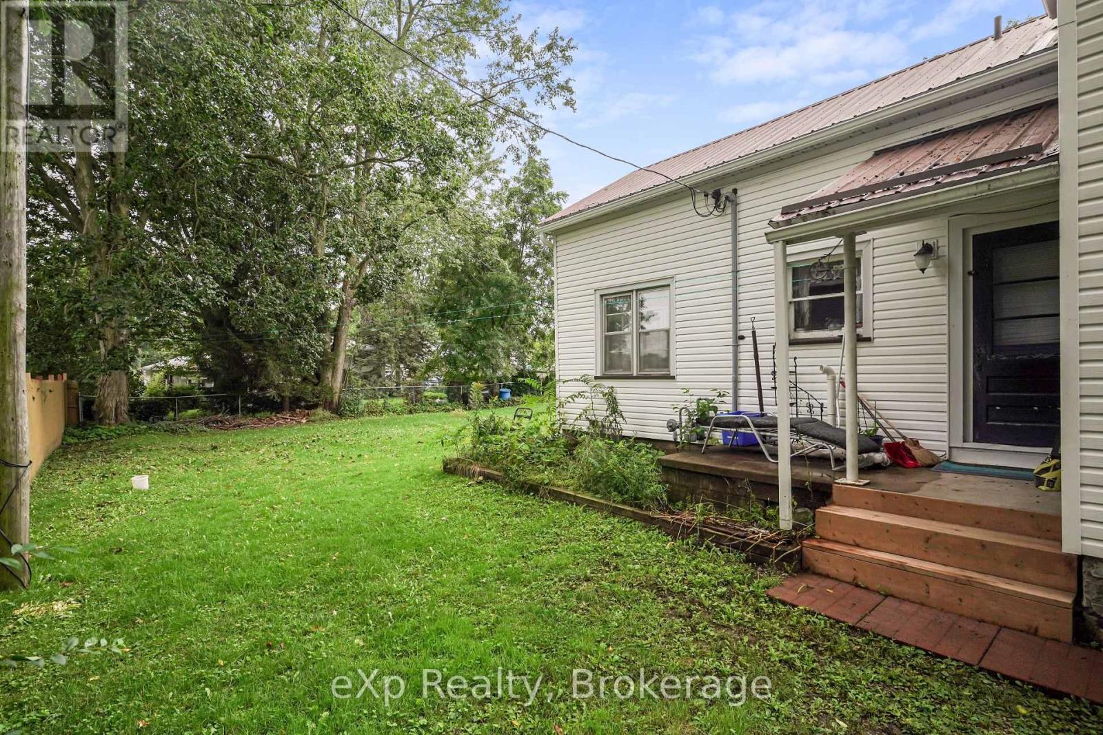 67 Railway Street Property Photo 27