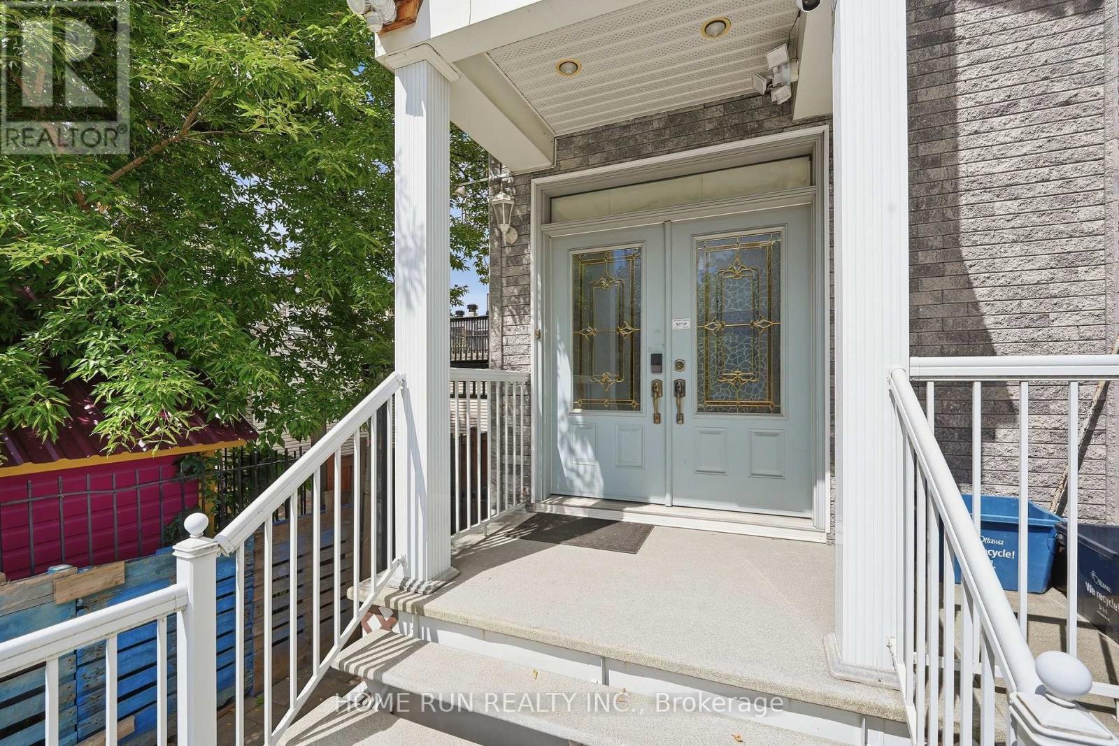 57 Willow Street Property Photo 2