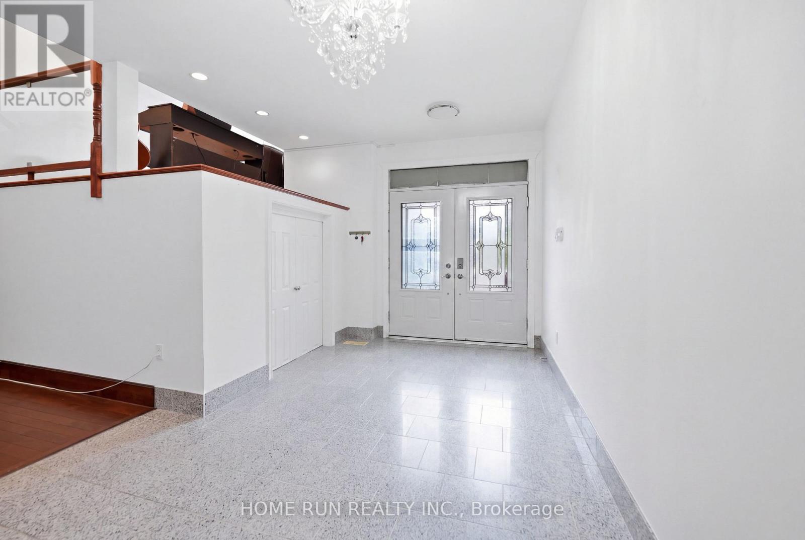 57 Willow Street Property Photo 4