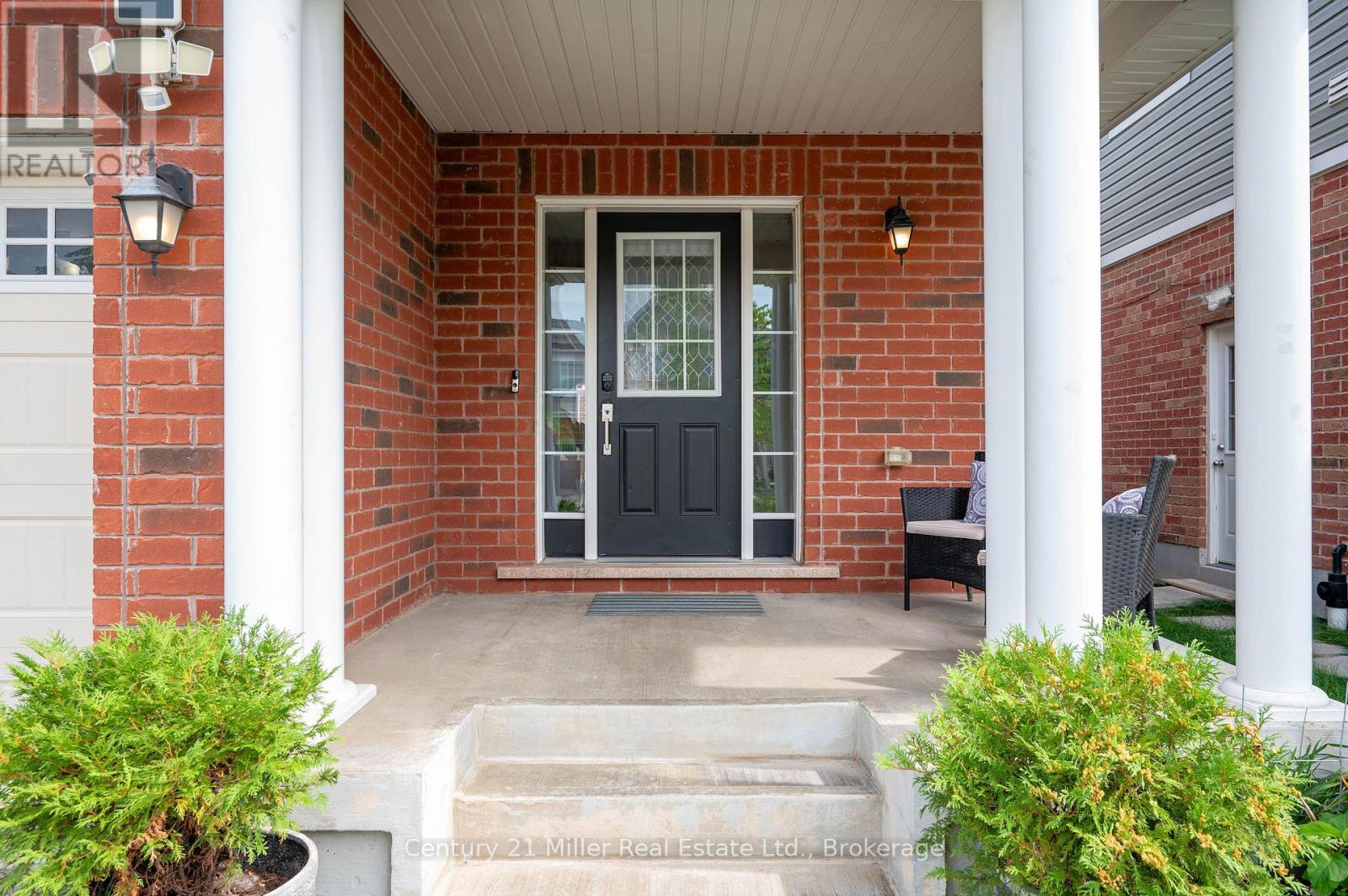 19 Glenvista Drive Property Photo 3