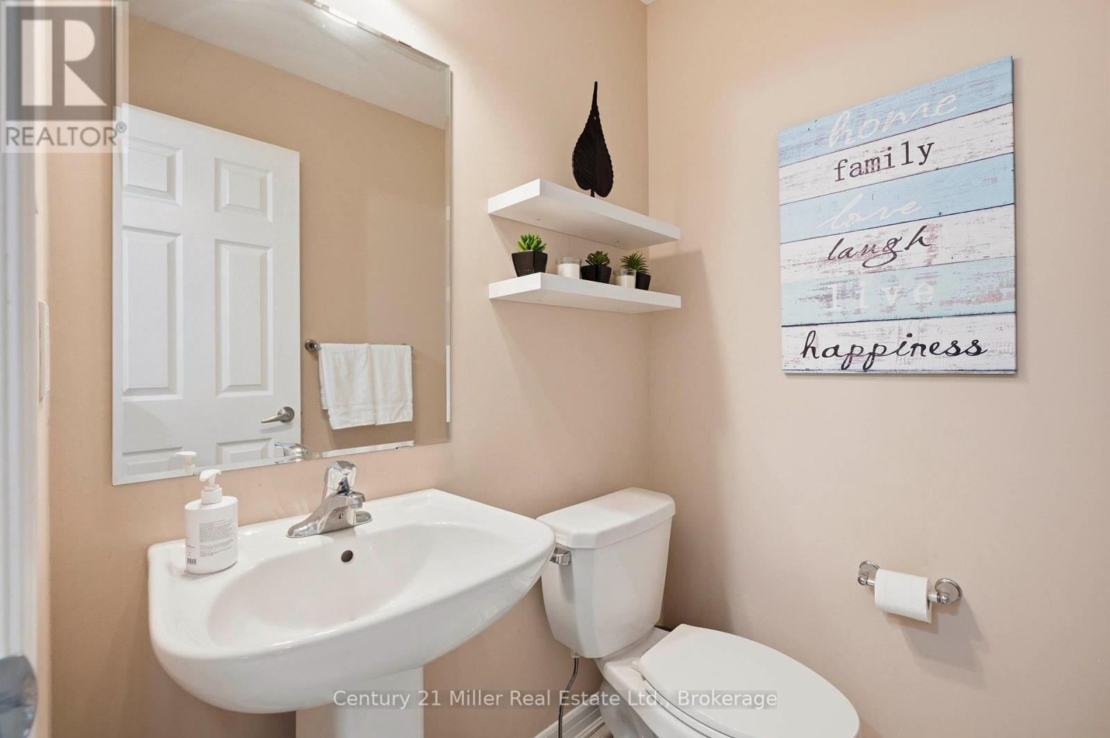 19 Glenvista Drive Property Photo 16