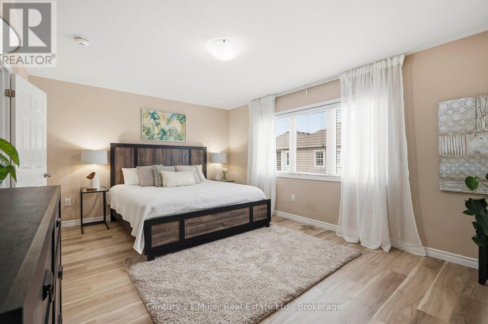 19 Glenvista Drive Property Photo 17