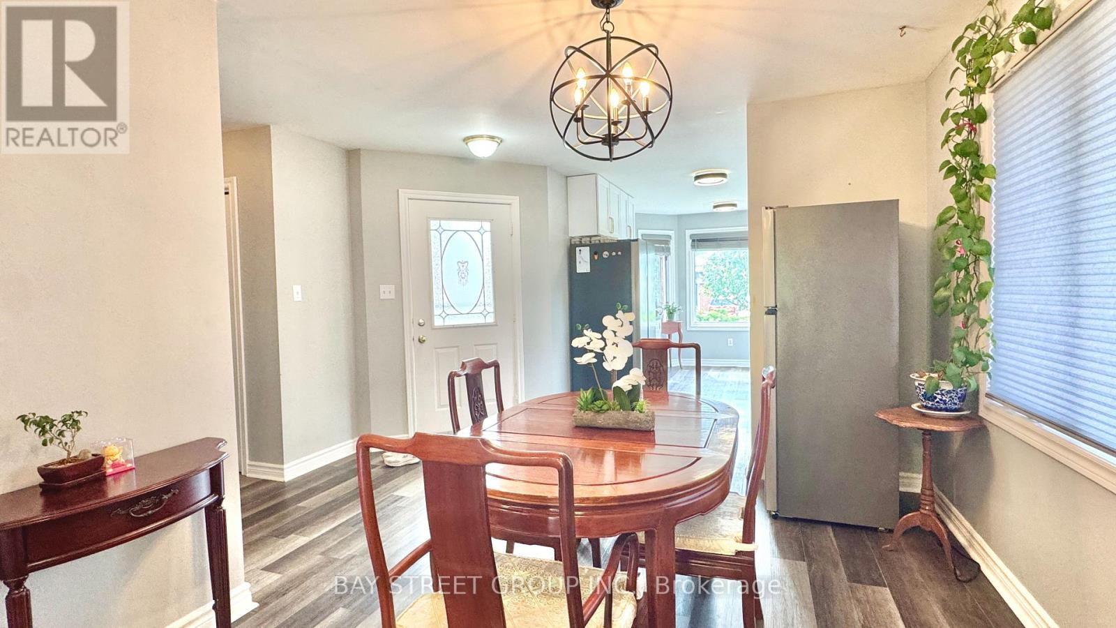 8223 Marcon Street Property Photo 14