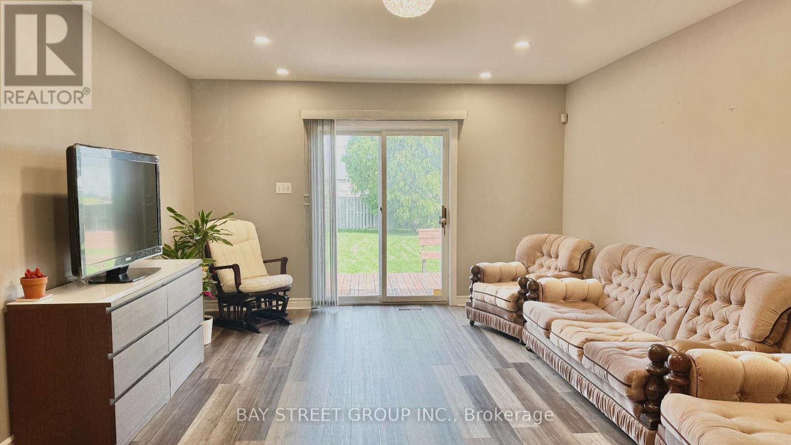 8223 Marcon Street Property Photo 19
