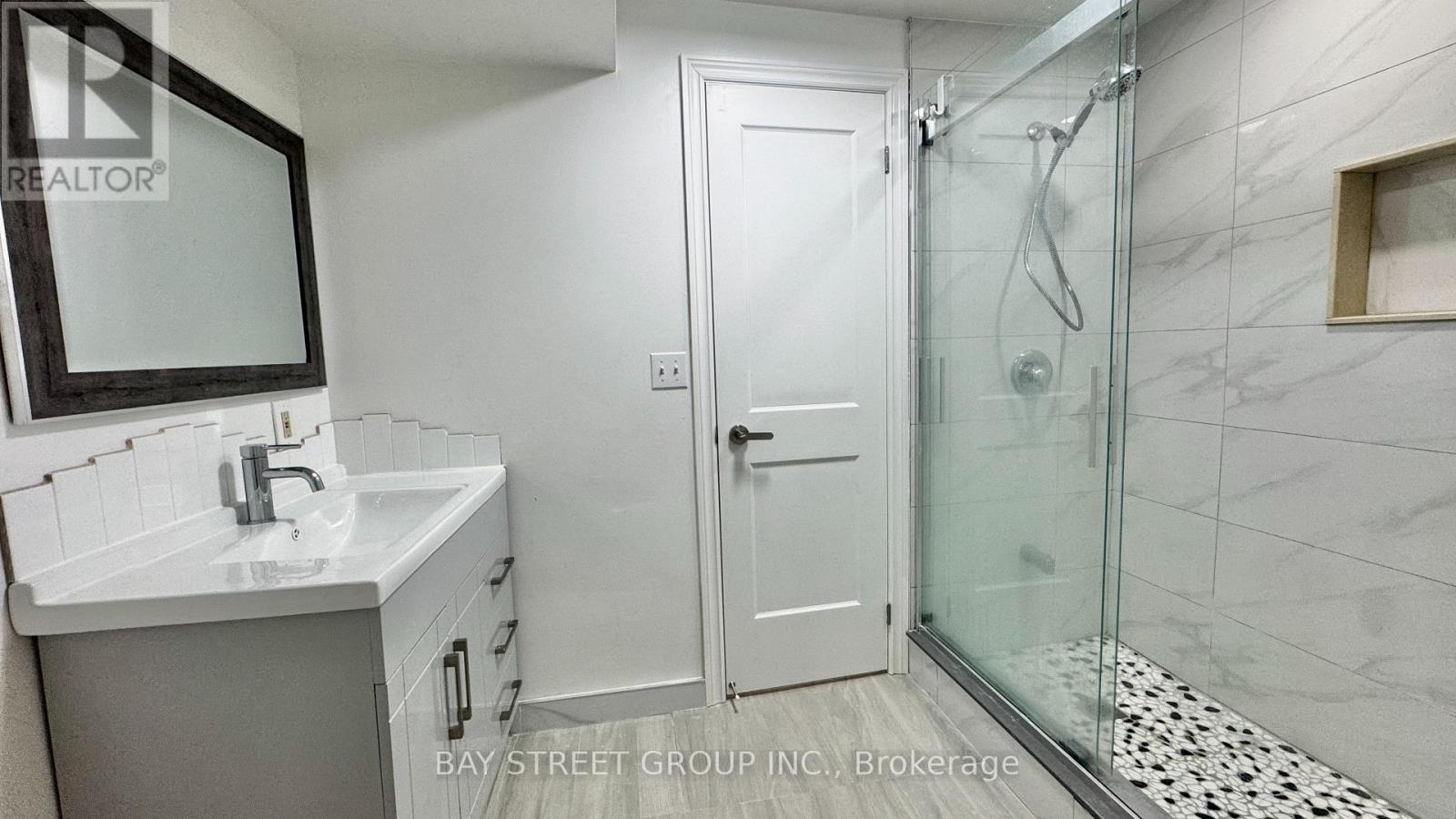 8223 Marcon Street Property Photo 29