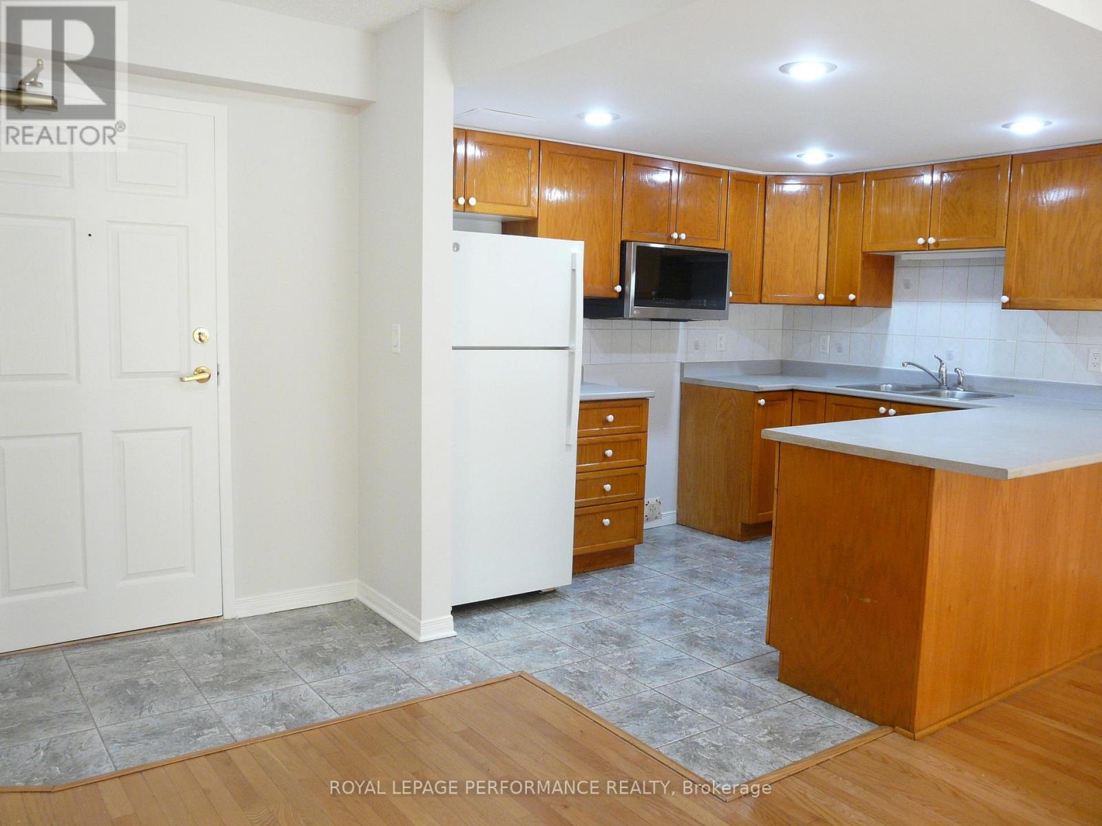 108 - 320 Centrum Boulevard Property Photo 10