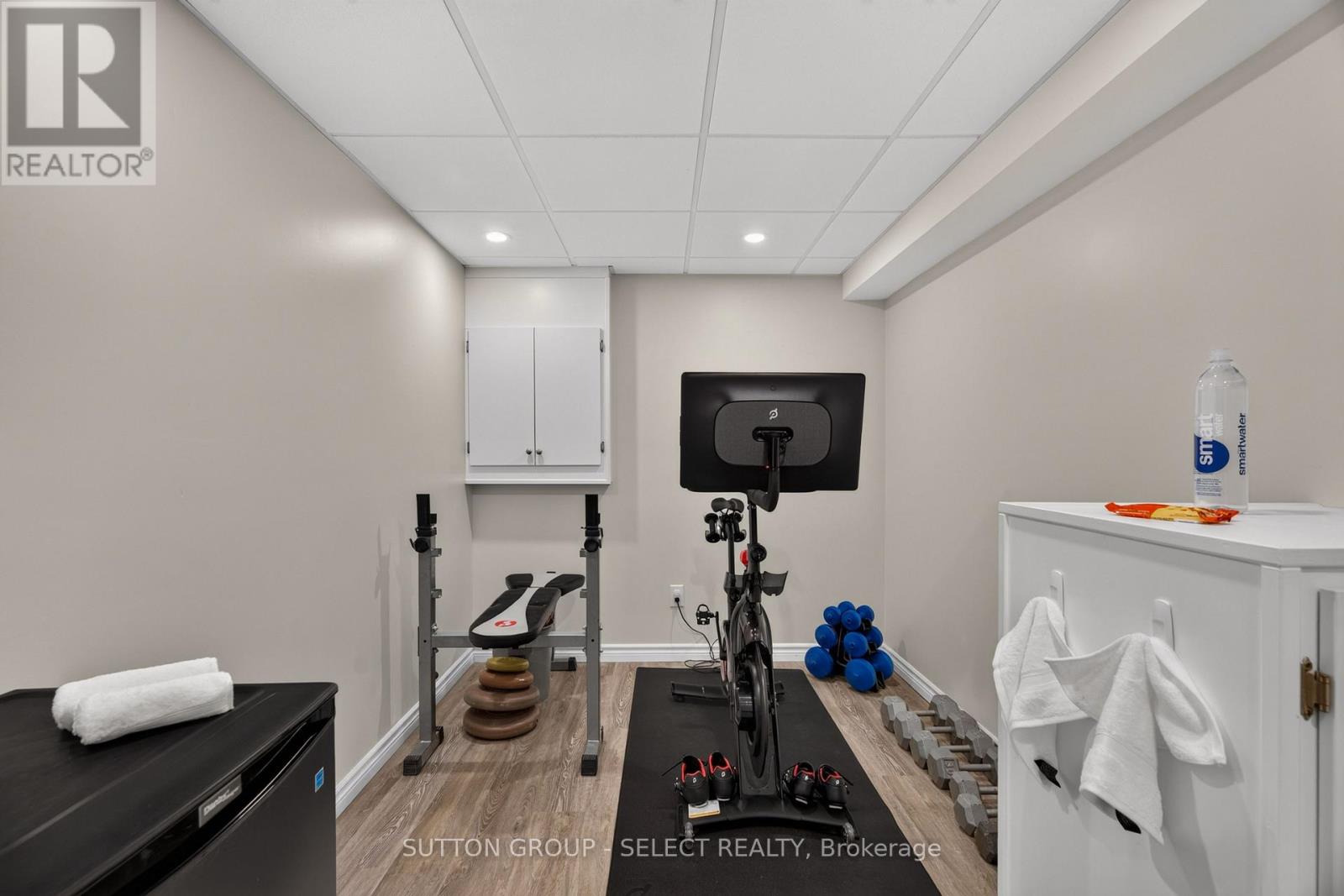 121 Tanoak Drive Property Photo 36