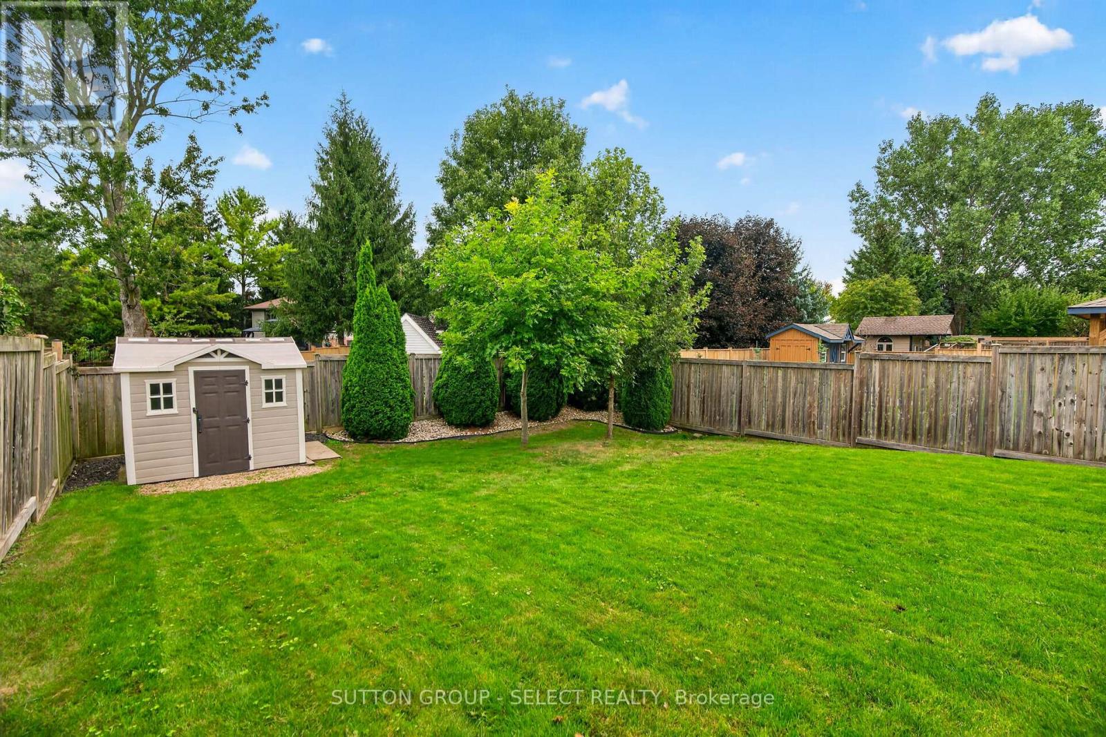 121 Tanoak Drive Property Photo 48