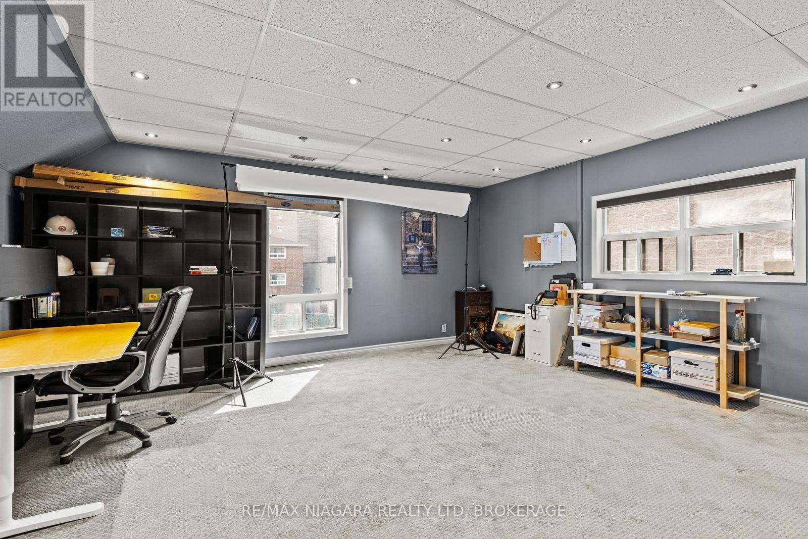 196 King Street Property Photo 18