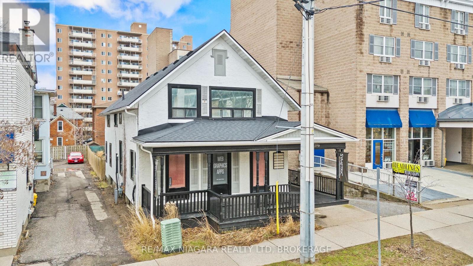196 KING STREET Property Photo 1