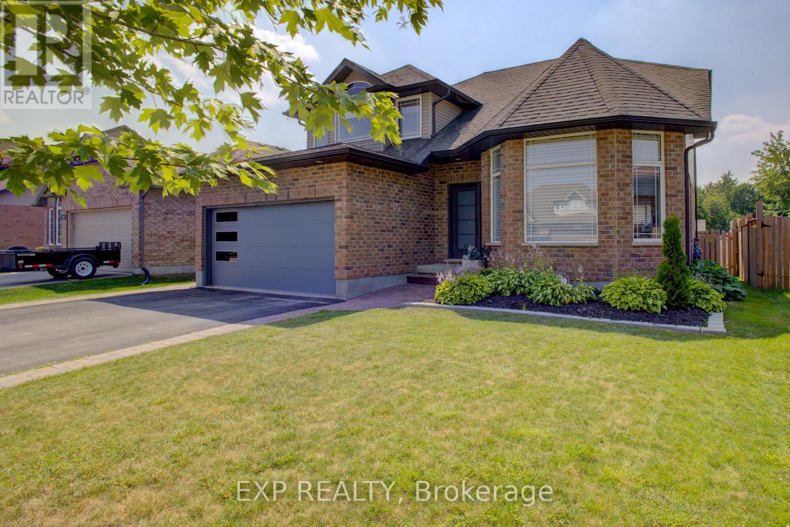 128 SCHMIDT DRIVE Property Photo 1