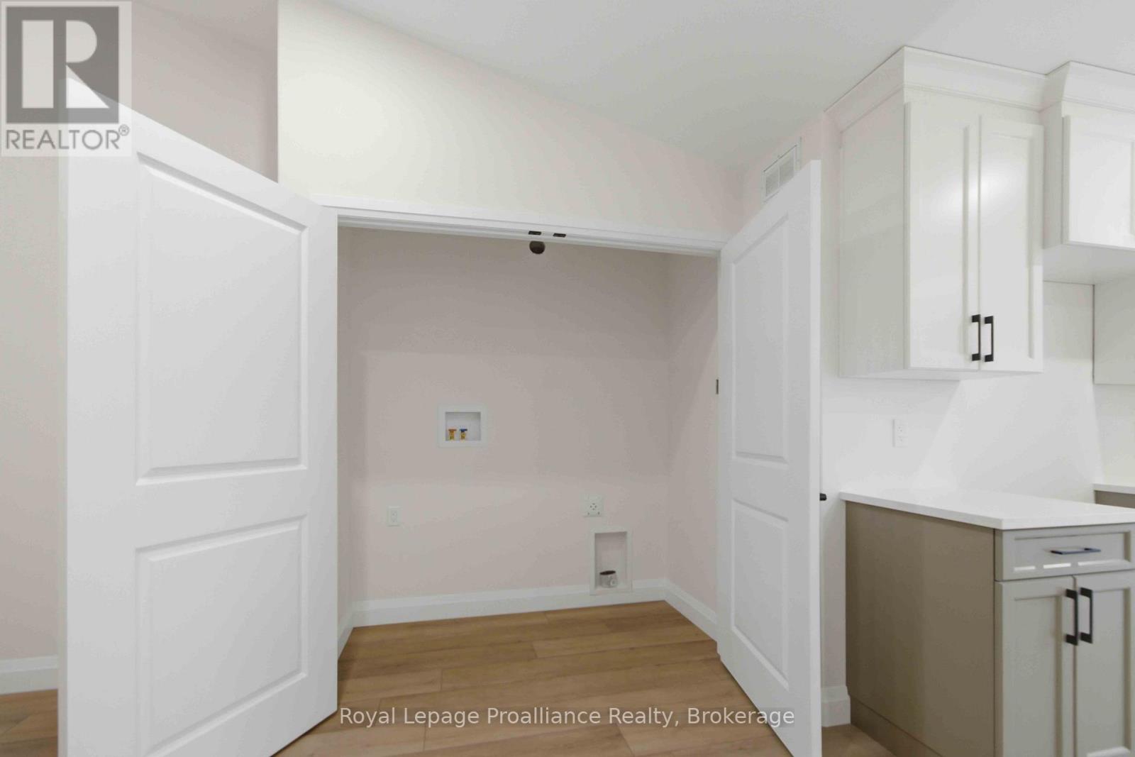 52 Mackenzie John Crescent Property Photo 11