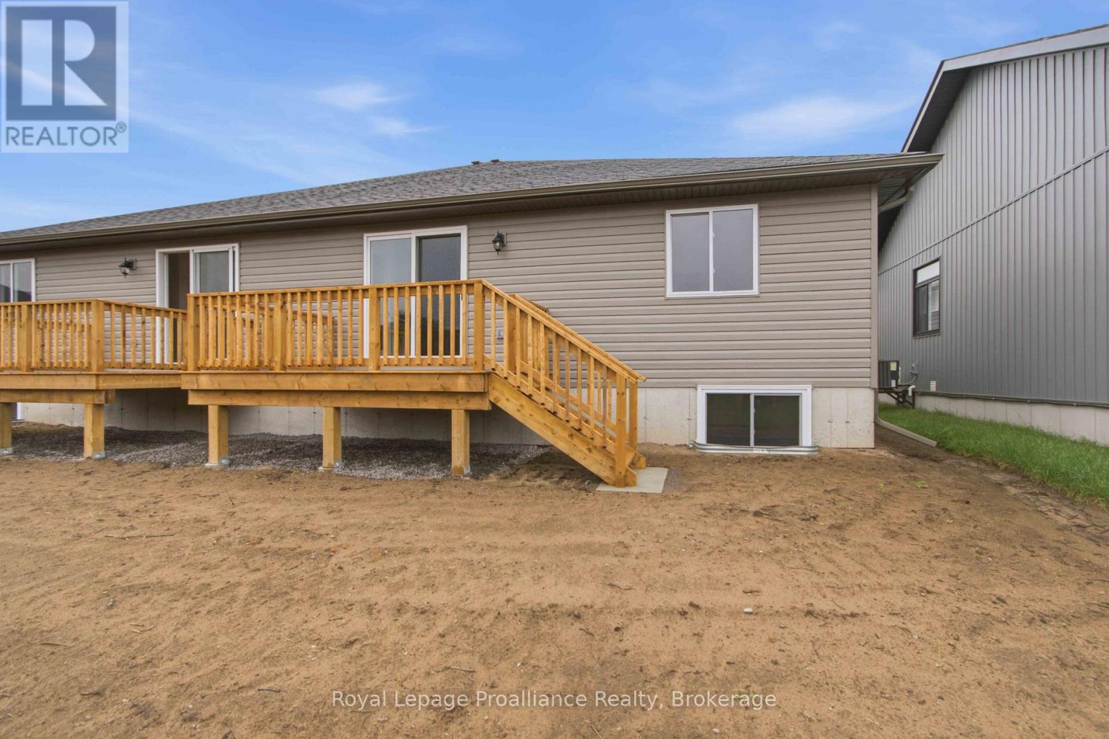 52 Mackenzie John Crescent Property Photo 20