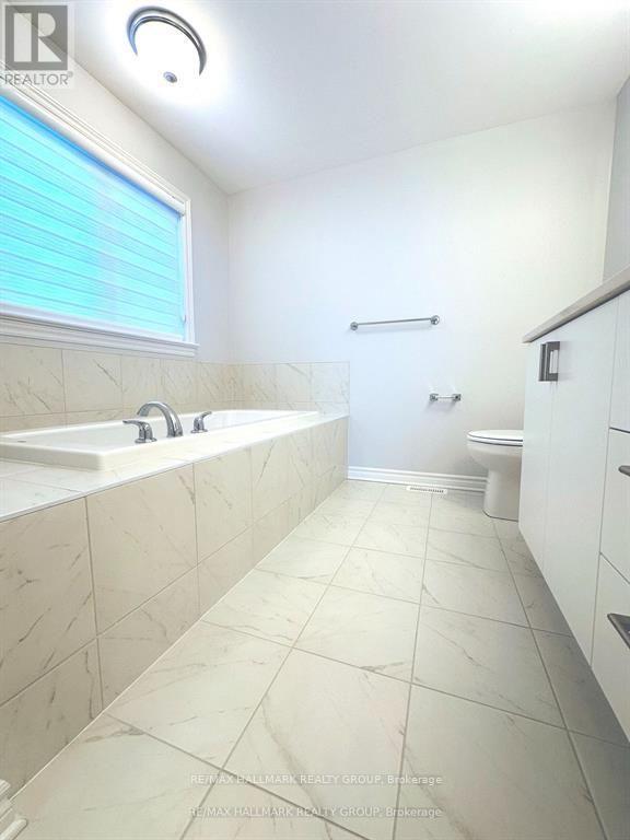 863 Snowdrop Crescent Property Photo 15