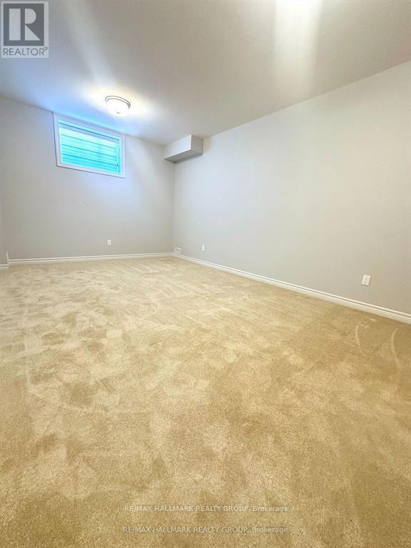 863 Snowdrop Crescent Property Photo 21