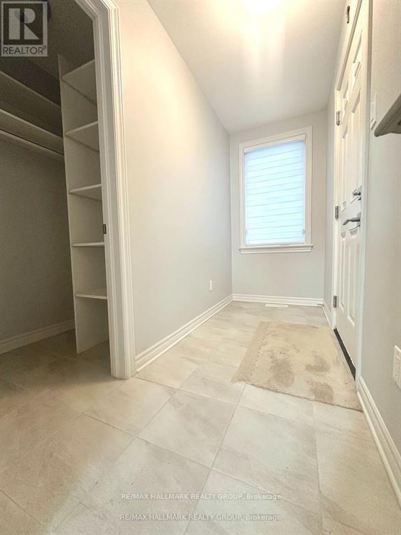 863 Snowdrop Crescent Property Photo 23