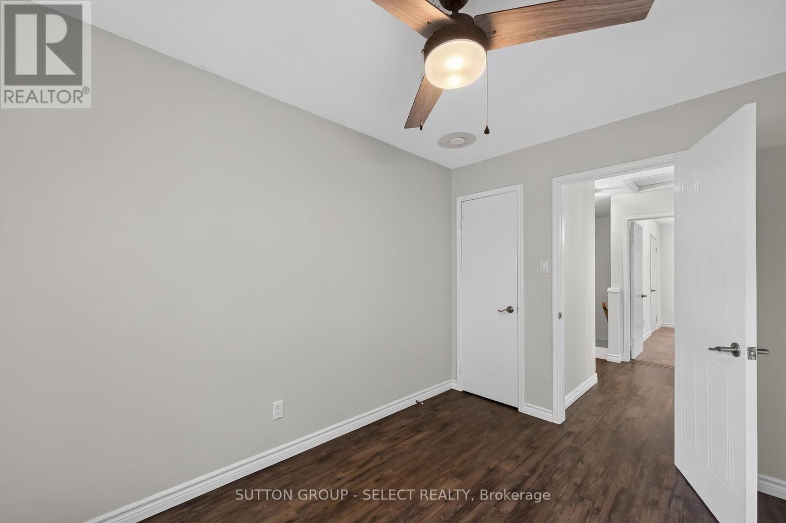 8 - 925 Lawson Road Property Photo 18