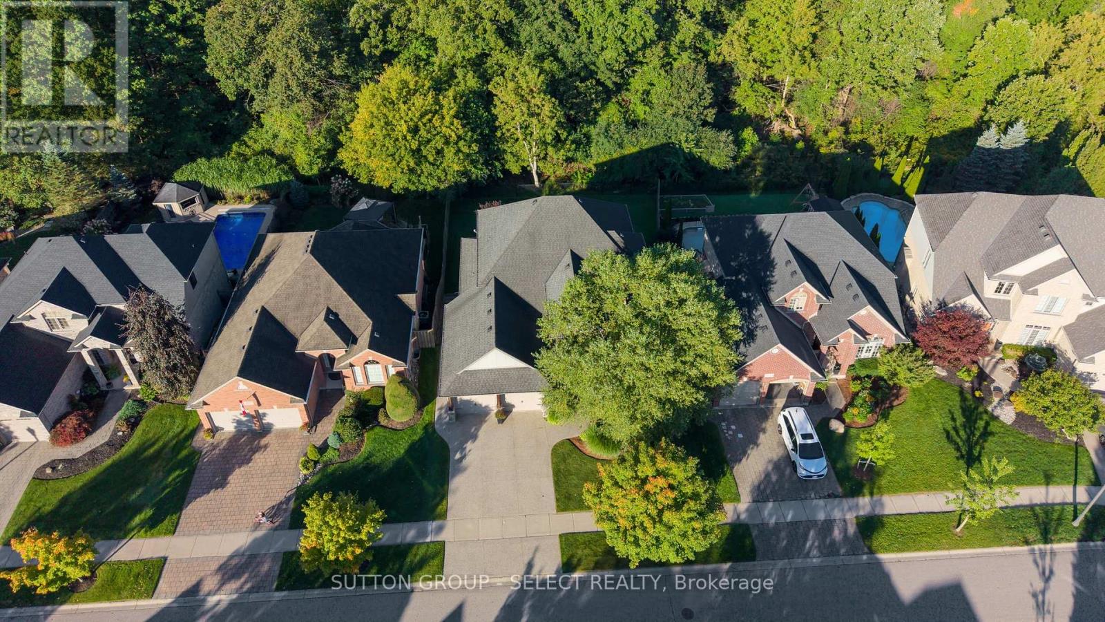 1940 Riverbend Road Property Photo 2
