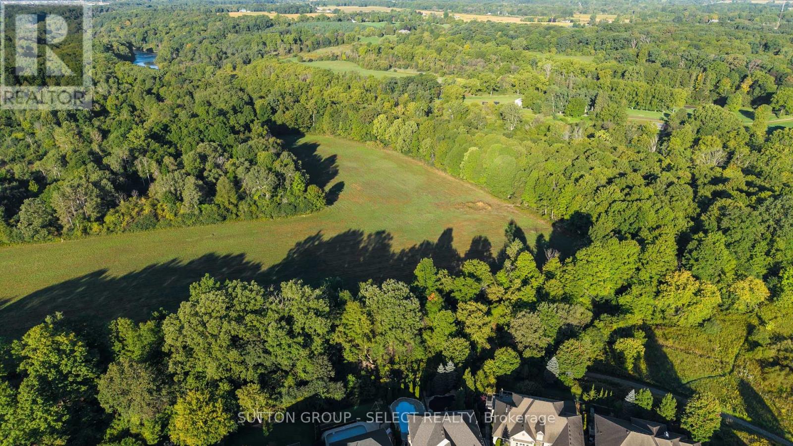 1940 Riverbend Road Property Photo 3