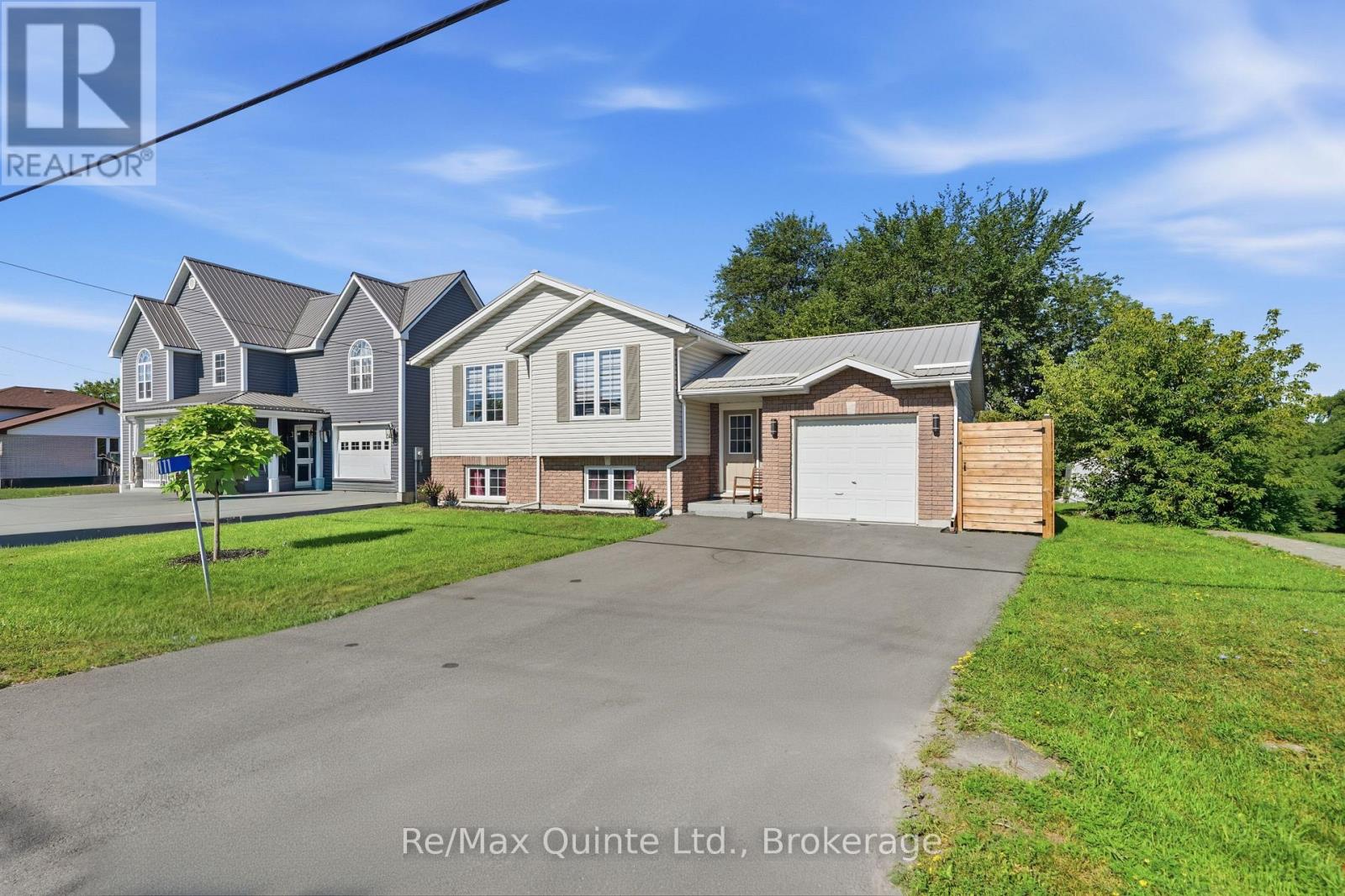 111 Cannifton Road N Property Photo 6