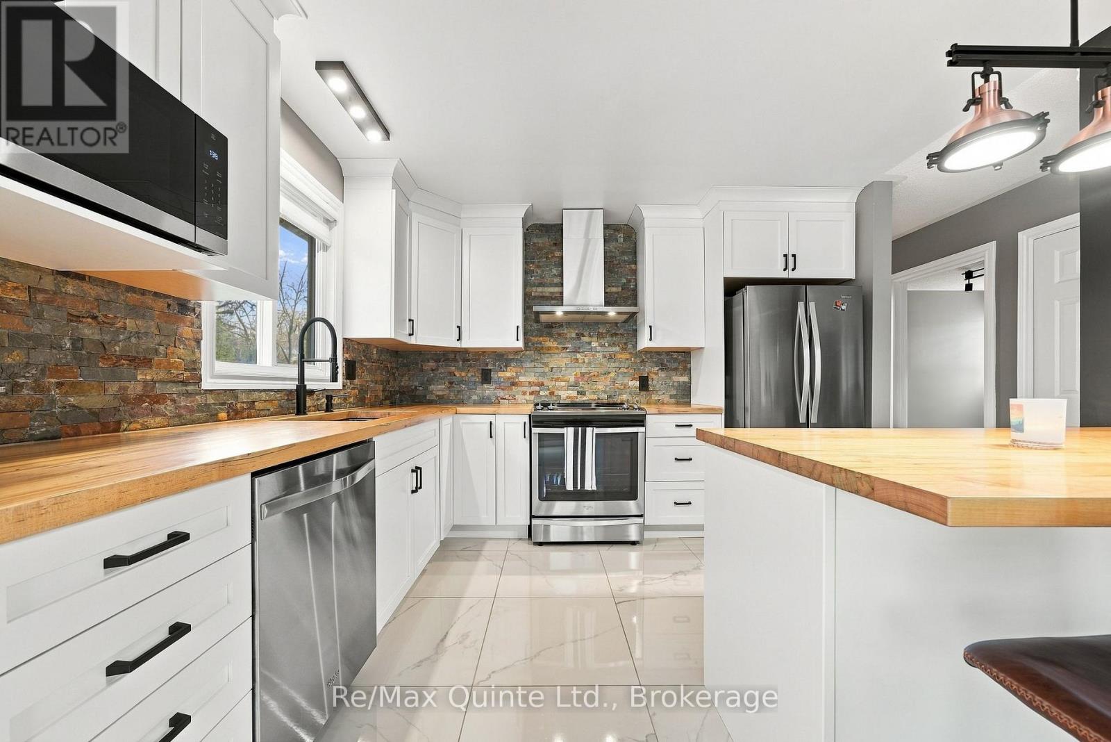 111 Cannifton Road N Property Photo 22