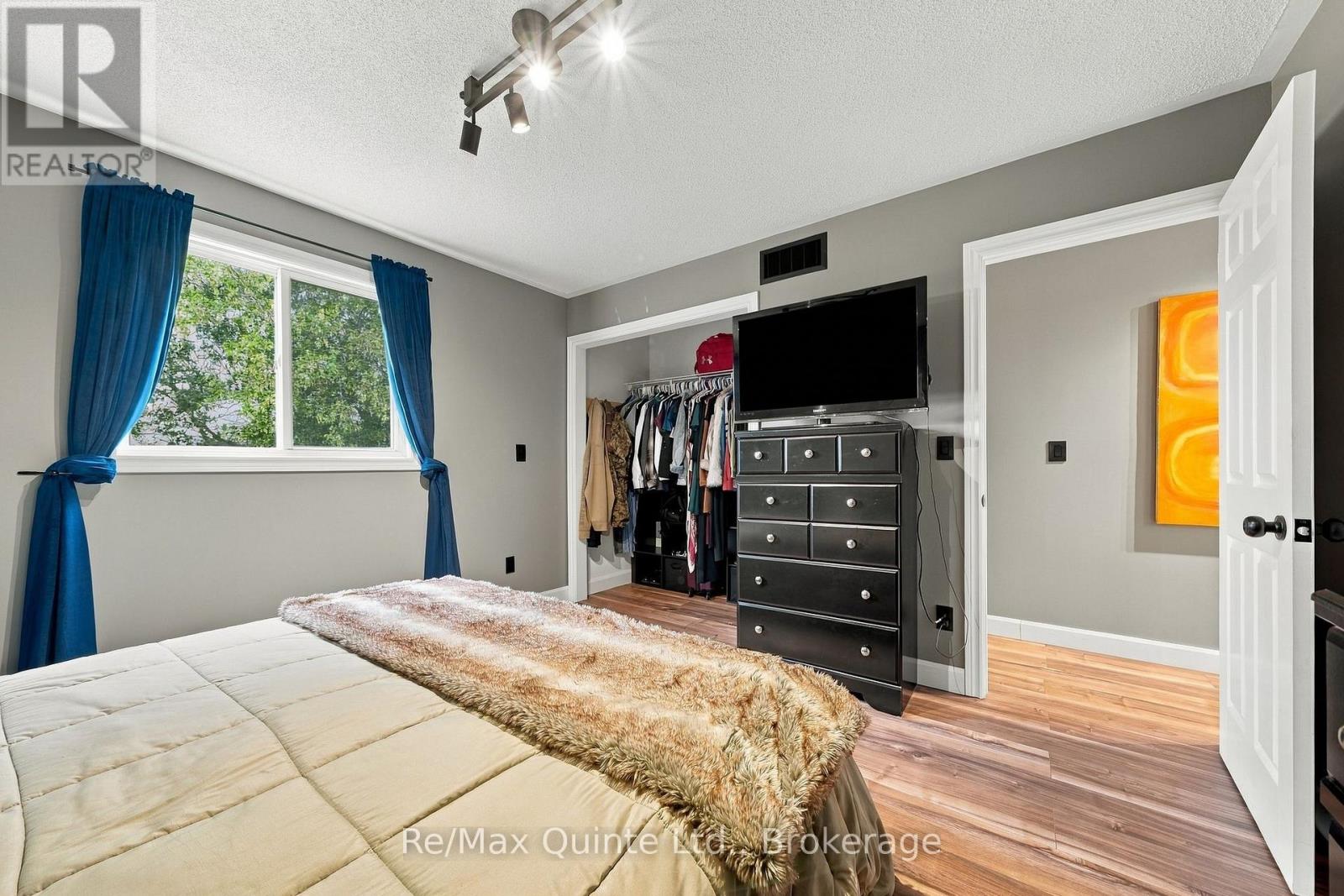 111 Cannifton Road N Property Photo 29